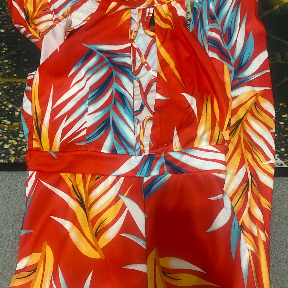 Jumpsuit - Picture 4 of 5